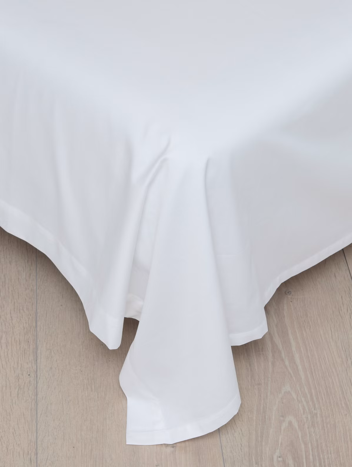 Slätt lakan satin vit