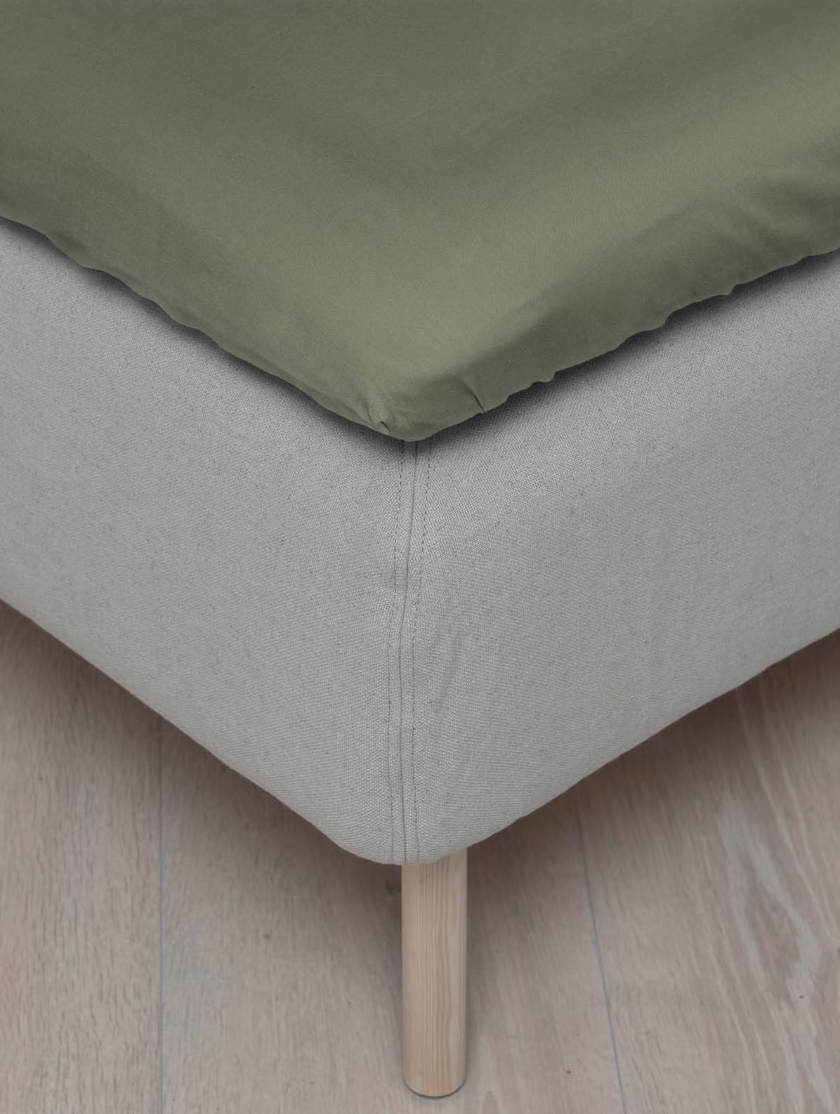 Harmoni lakan dämpad grön