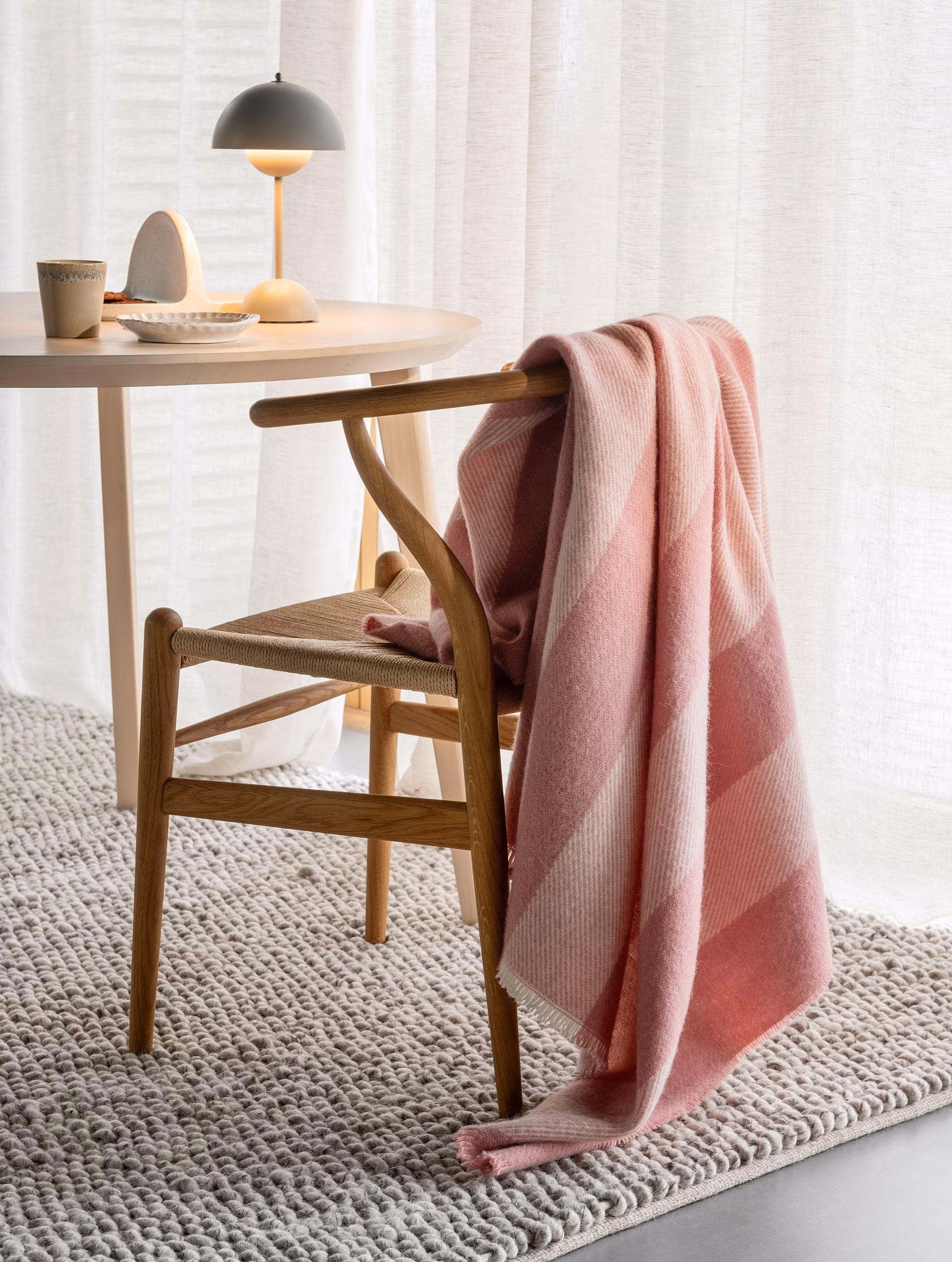 Ringstind ullpläid varm rosa